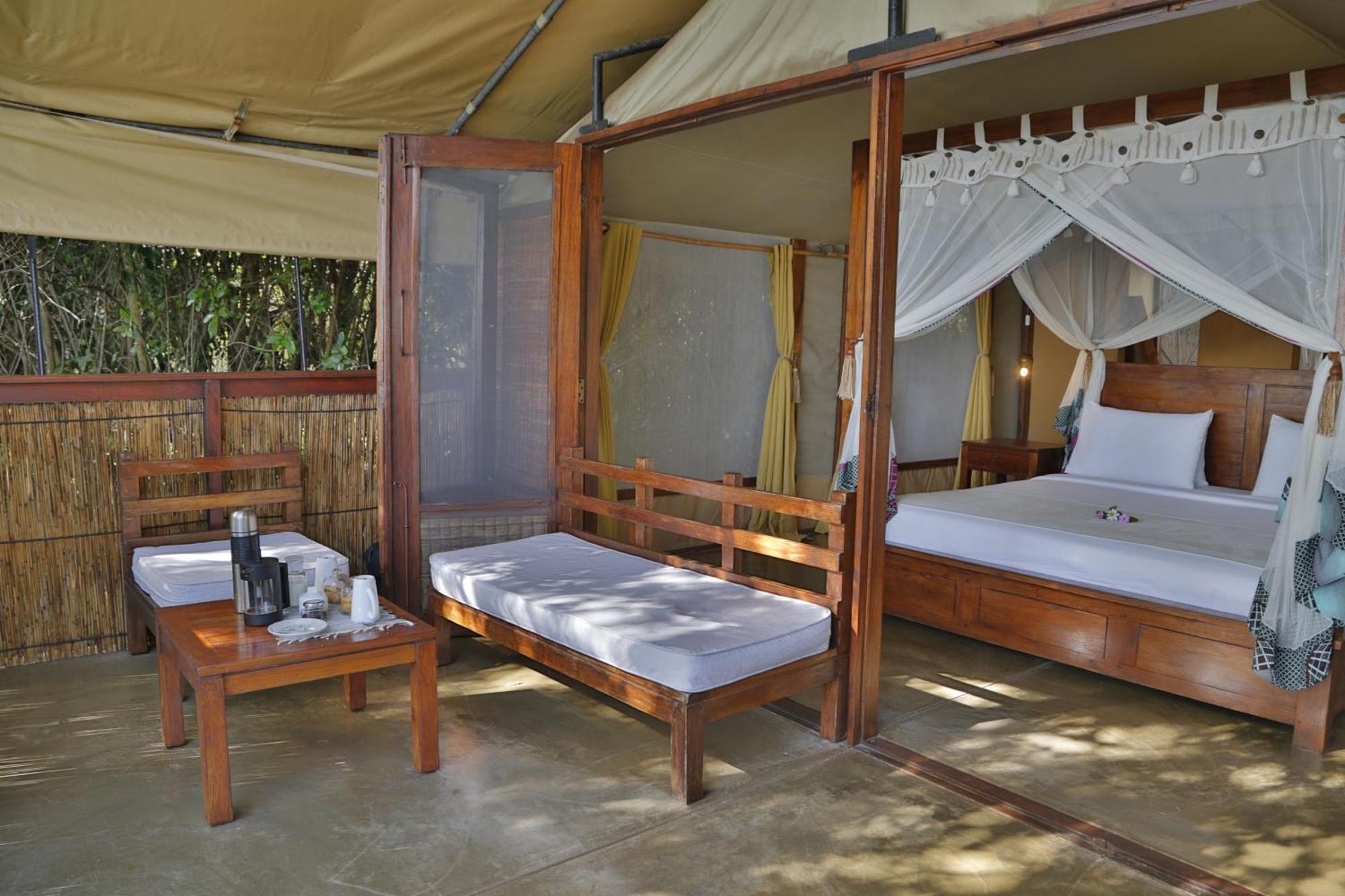 Naara Eco Lodge & Spa 希登盖莱 外观 照片