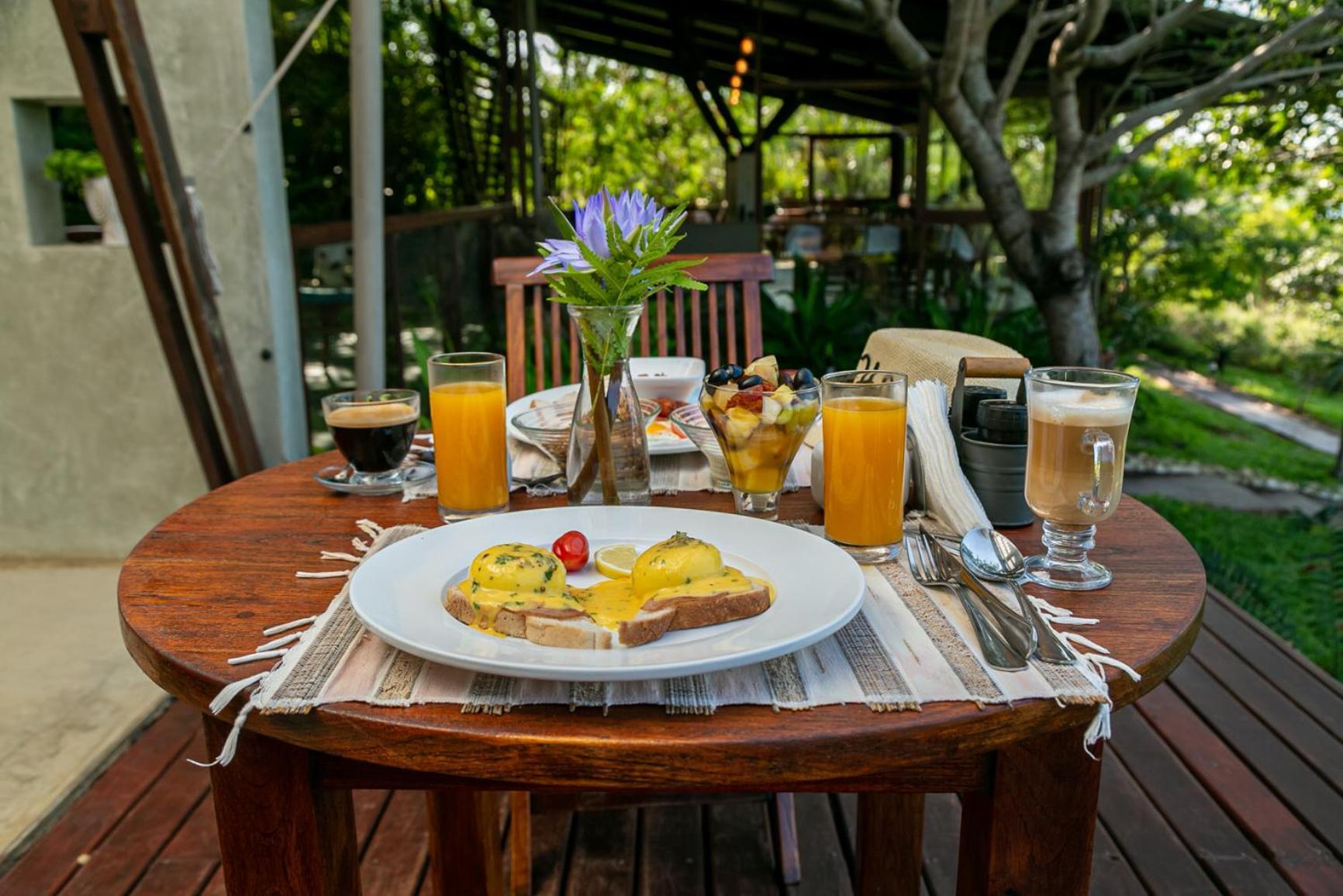 Naara Eco Lodge & Spa 希登盖莱 外观 照片