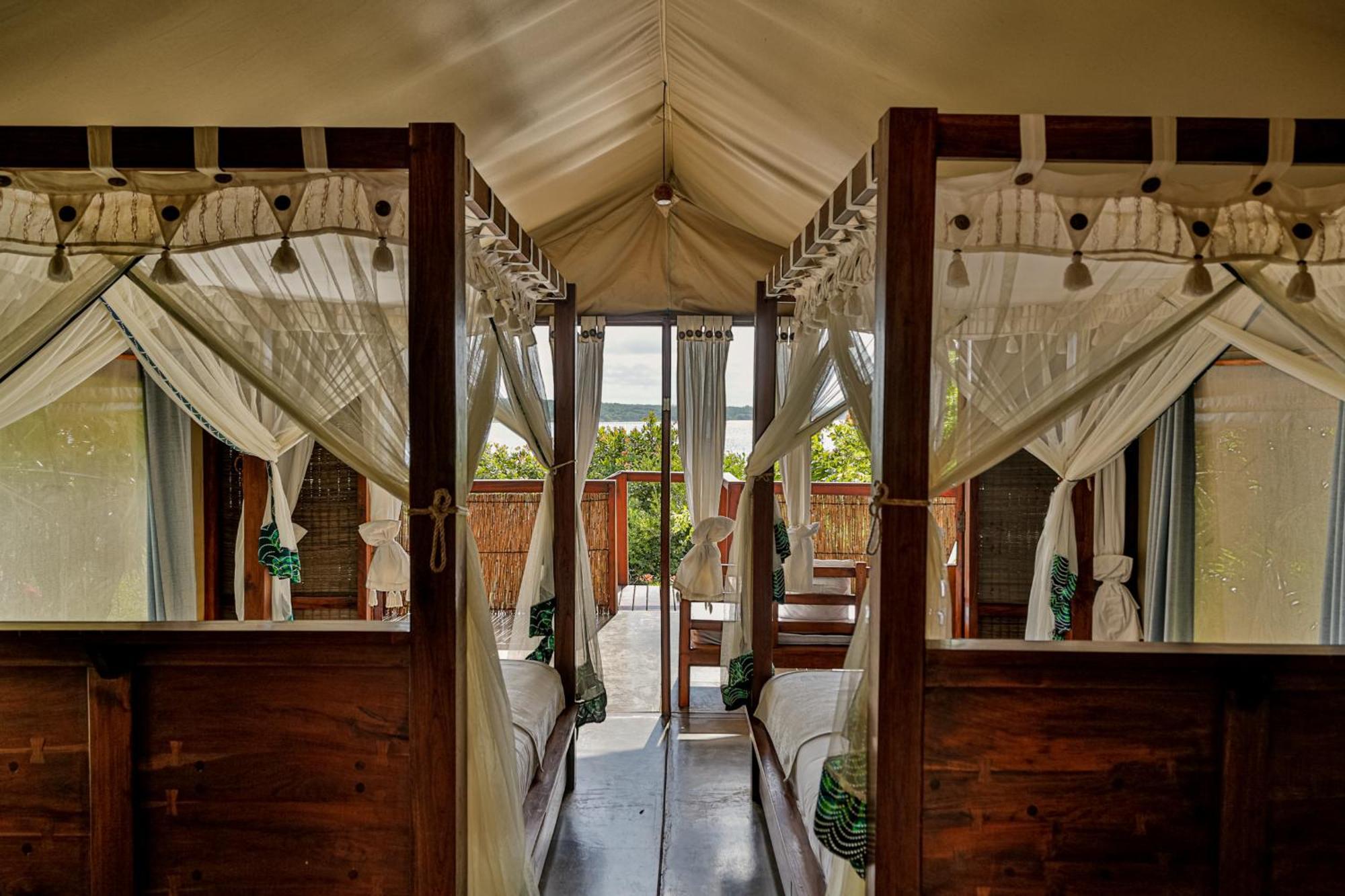 Naara Eco Lodge & Spa 希登盖莱 外观 照片